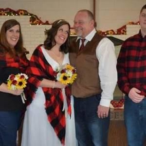 Meet your Posher, Adrienne